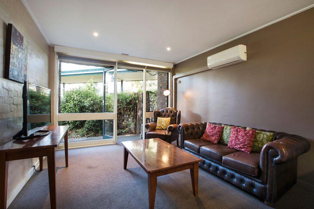 Burvale Hotel Nunawading Bagian luar foto