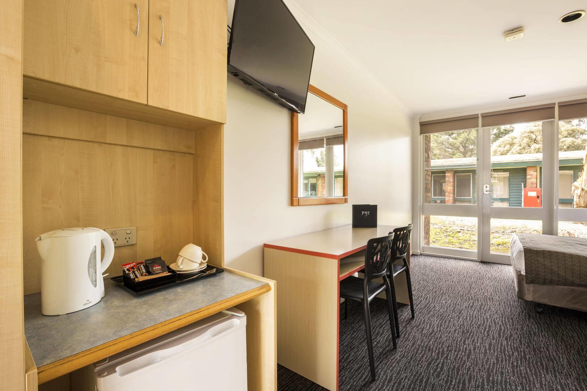 Burvale Hotel Nunawading Bagian luar foto